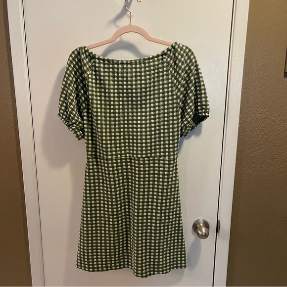 Madewell / Women's Puff Sleeve / Green White Knit Gingham Mini Dress / Medium - Picture 8 of 11